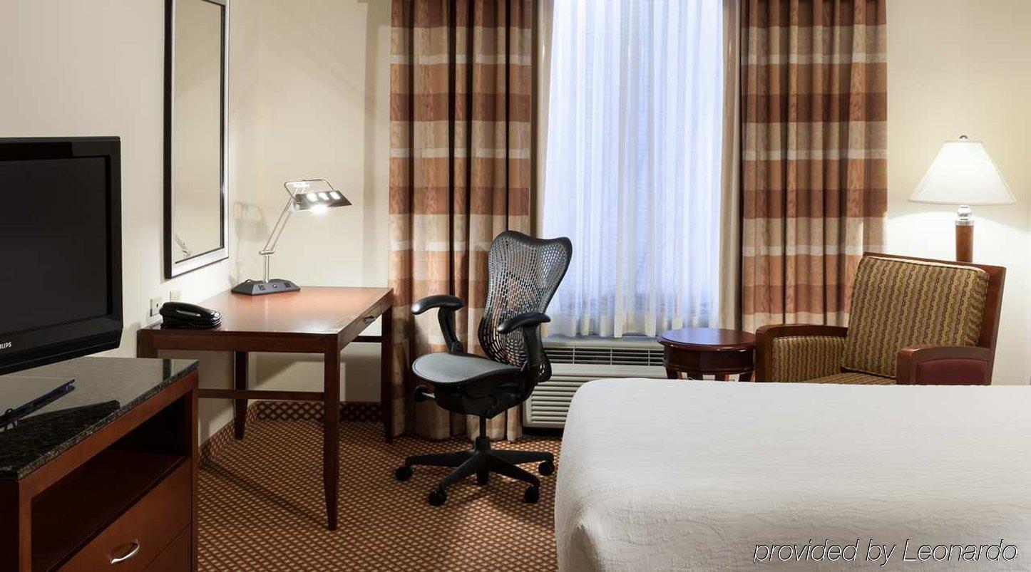 Hilton Garden 3* Frisco